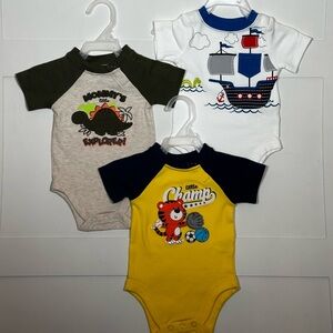 NWOT Garanimals Baby Onesies 3-Pack Size 0-3M